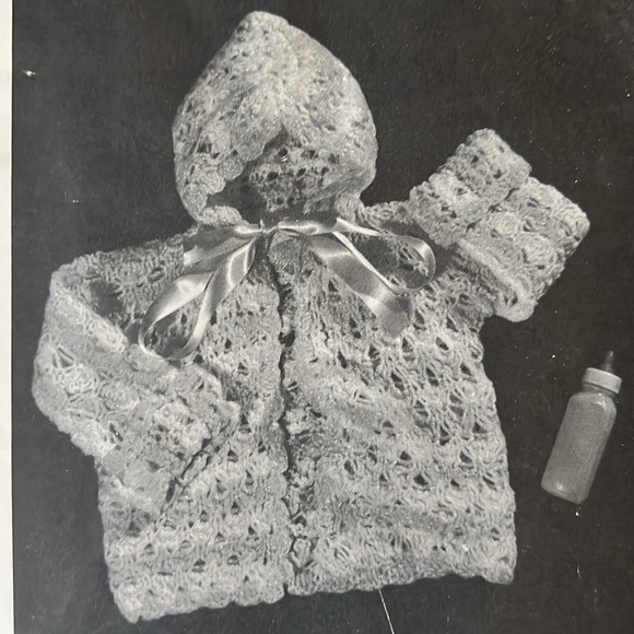 Vintage Spinnerin Baby and Toddler Hand Knits Vol 137 1957 Pattern Book - Picture 7 of 8